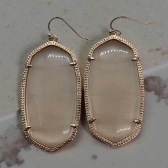 Kendra Scott • Danielle Earrings • Rose Gold Peach Cat’s Eye • French Wire - Picture 3 of 5
